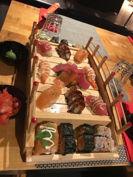 Deluxe Sushi Plateau